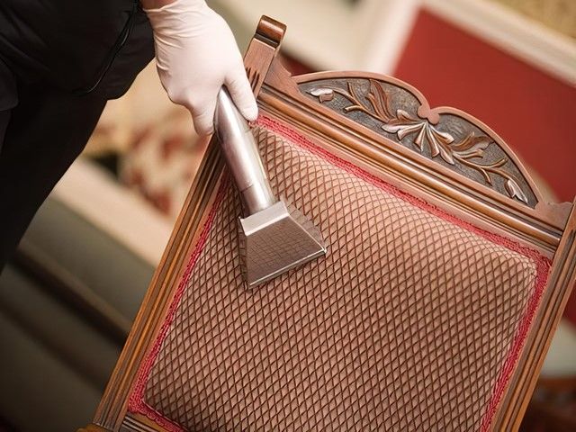 images/upholstery/slider/upholster-sofa-cleaning-3-kireth-ai.jpg